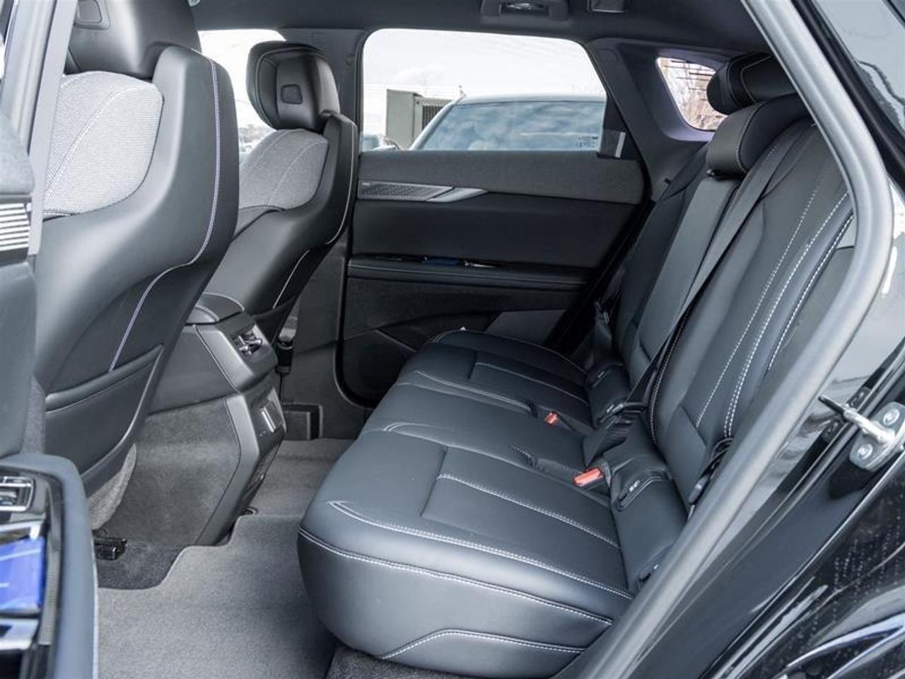 2026 Cadillac OPTIQ Sport 4dr Photo