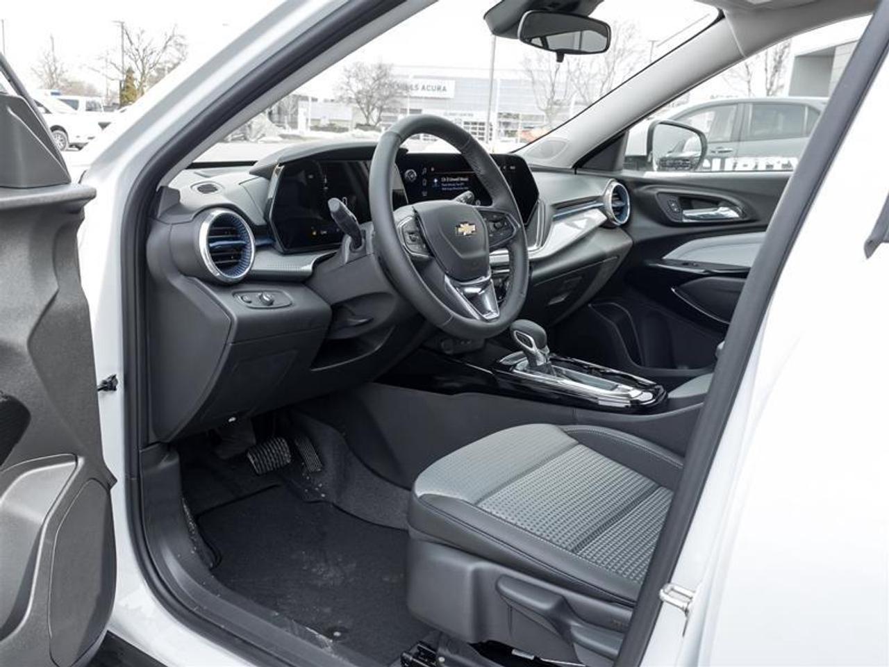 2026 Chevrolet Trax LT 4dr Front-Wheel Drive Photo