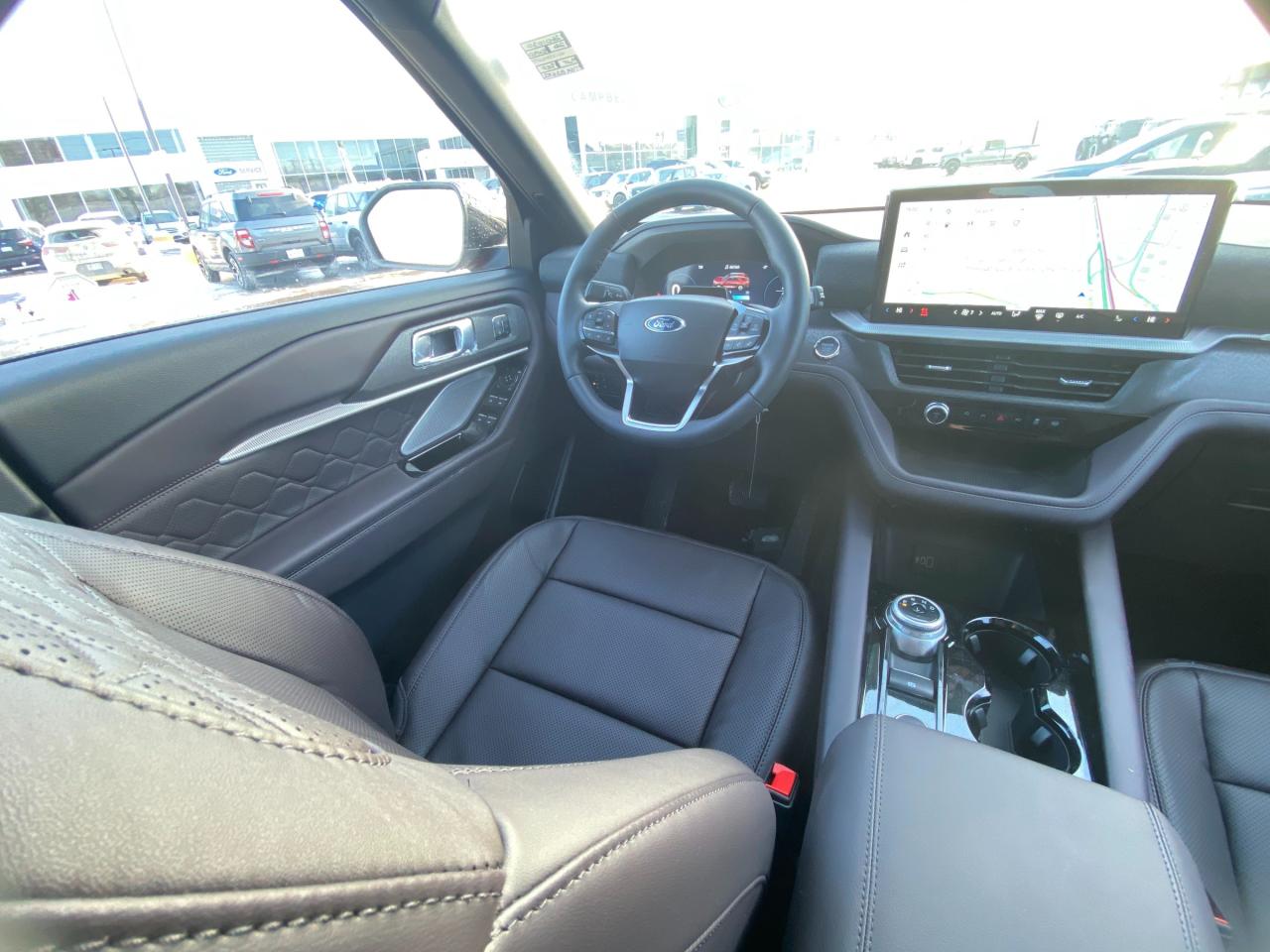 2026 Ford Explorer Platinum 4dr 4x4 Photo