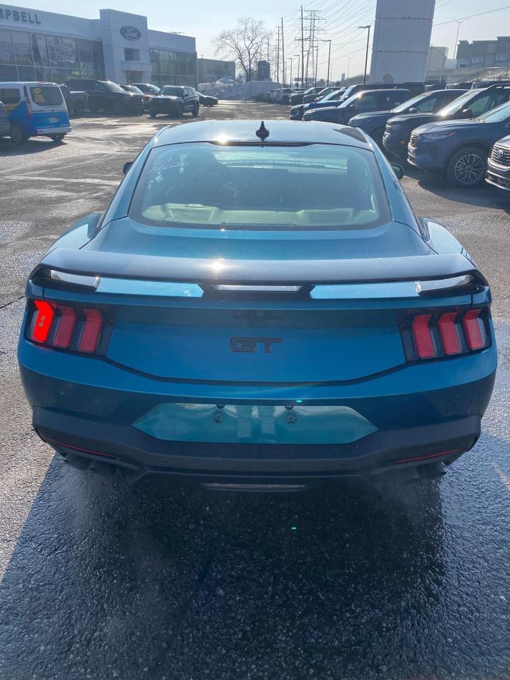 2026 Ford Mustang  Photo