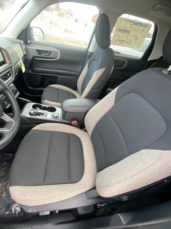 2026 Ford Bronco Sport Big Bend 4dr 4x4 Photo3