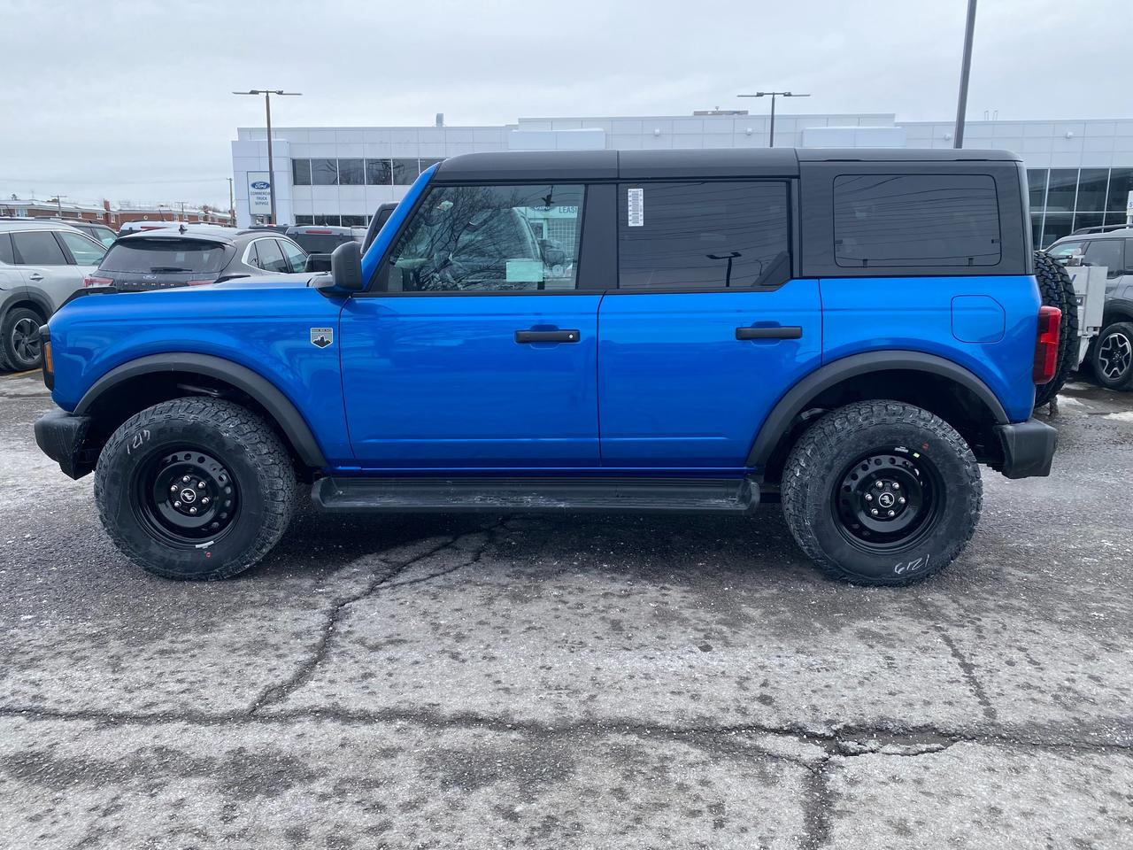 2026 Ford Bronco Big Bend 4dr 4x4 Photo