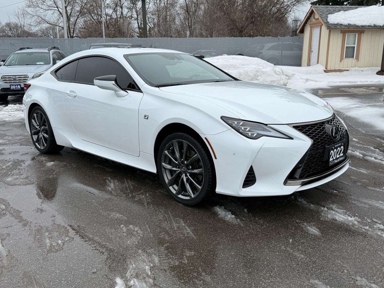 2022 Lexus RC RC 350 AWD F-SPORT 3 ACCIDENT FREE 1-OWNER RED INT Photo2