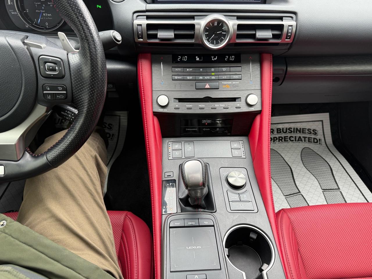 2022 Lexus RC RC 350 AWD F-SPORT 3 ACCIDENT FREE 1-OWNER RED INT Photo