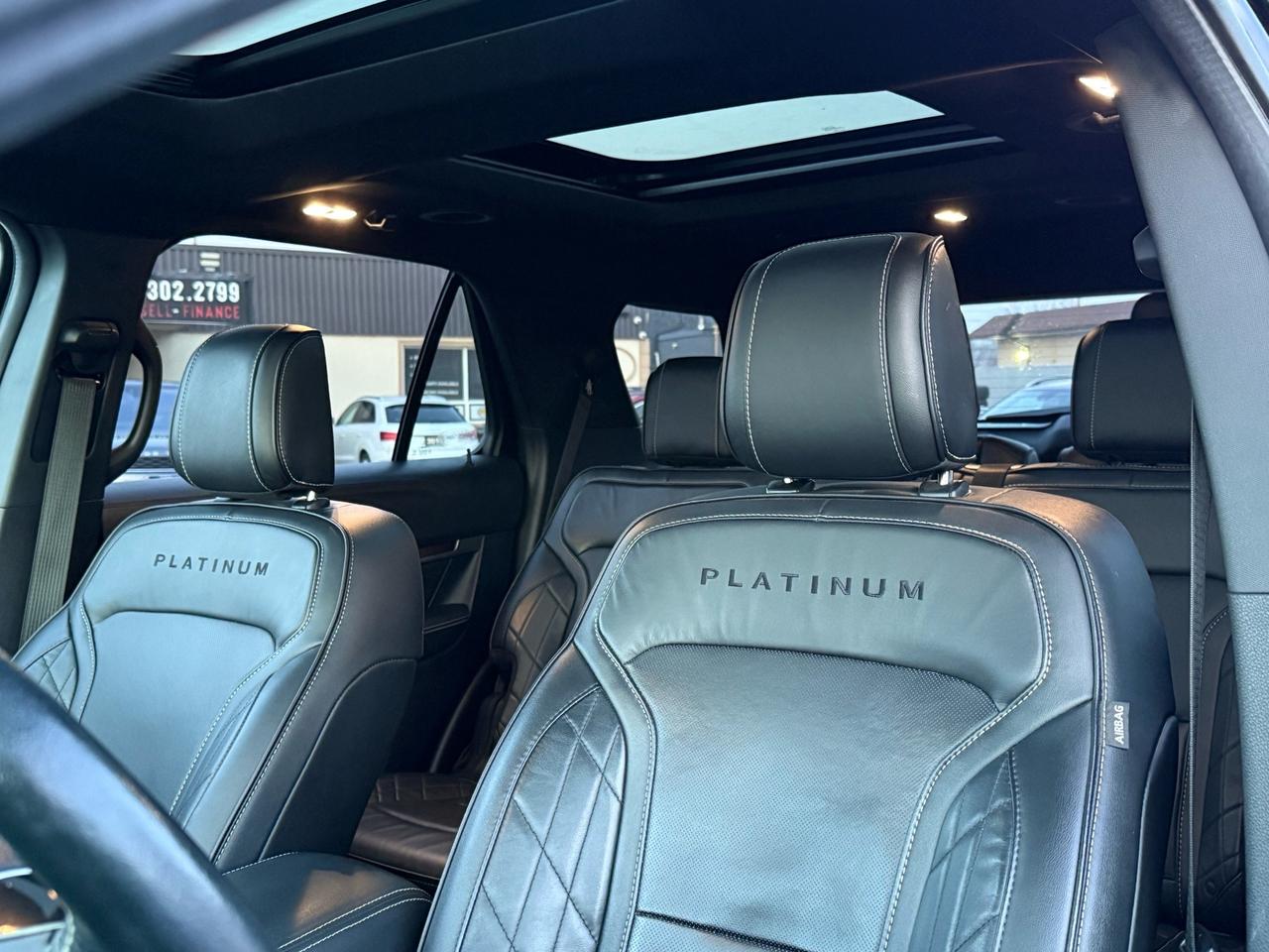 2019 Ford Explorer Platinum 4WD  ACCIDENT FREE 1-OWNER CERTIFIED Photo