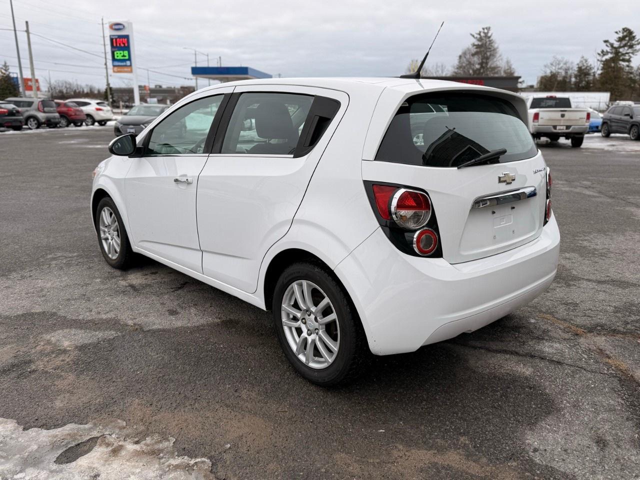 2013 Chevrolet Sonic 5dr HB LT Auto Photo