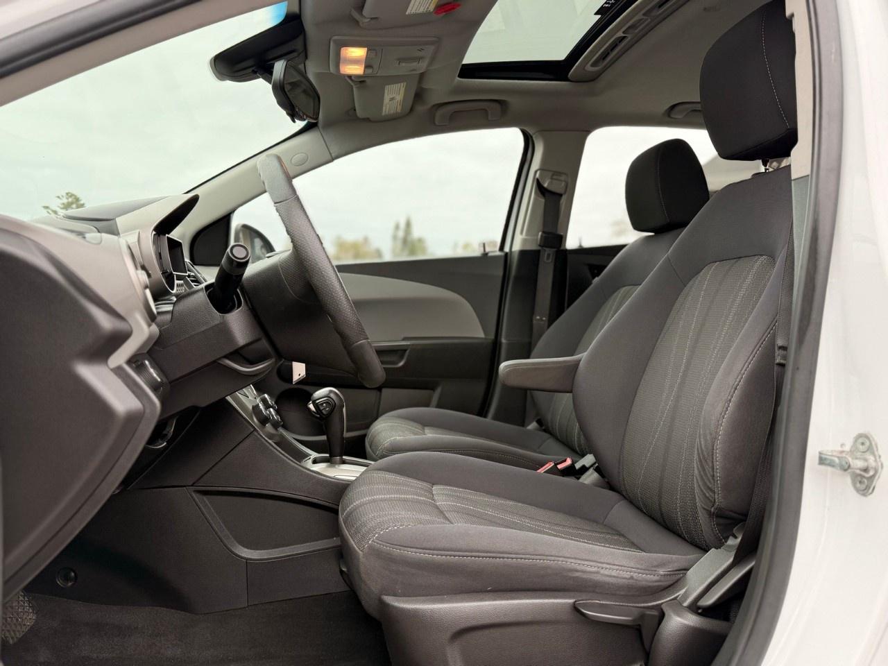 2013 Chevrolet Sonic 5dr HB LT Auto Photo