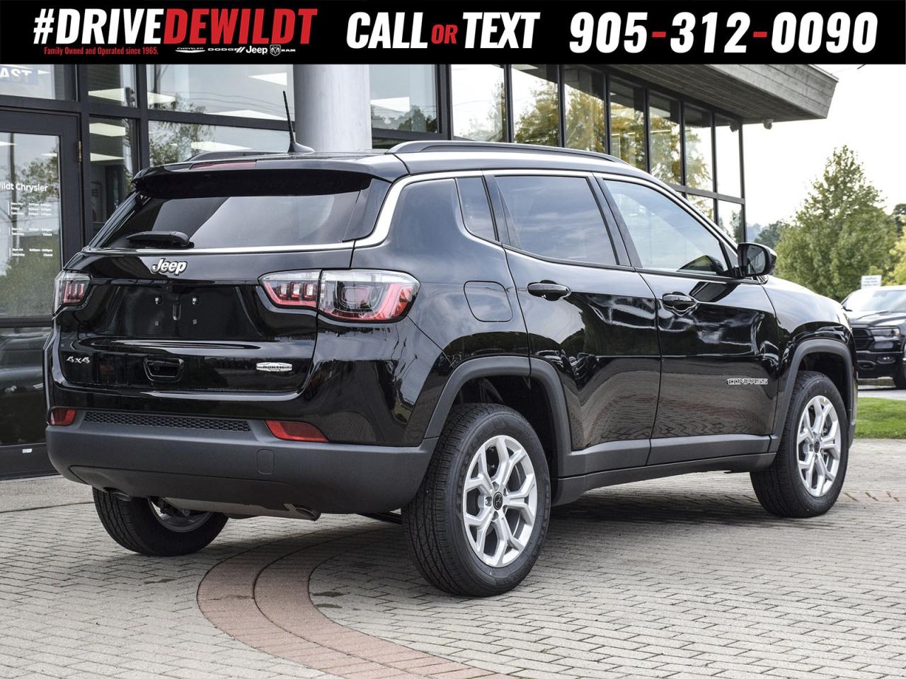 2026 Jeep Compass NORTH   DEALER DEMO   NEW CAR RATES Photo