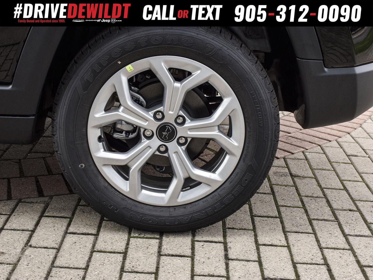 2026 Jeep Compass NORTH   DEALER DEMO   NEW CAR RATES Photo