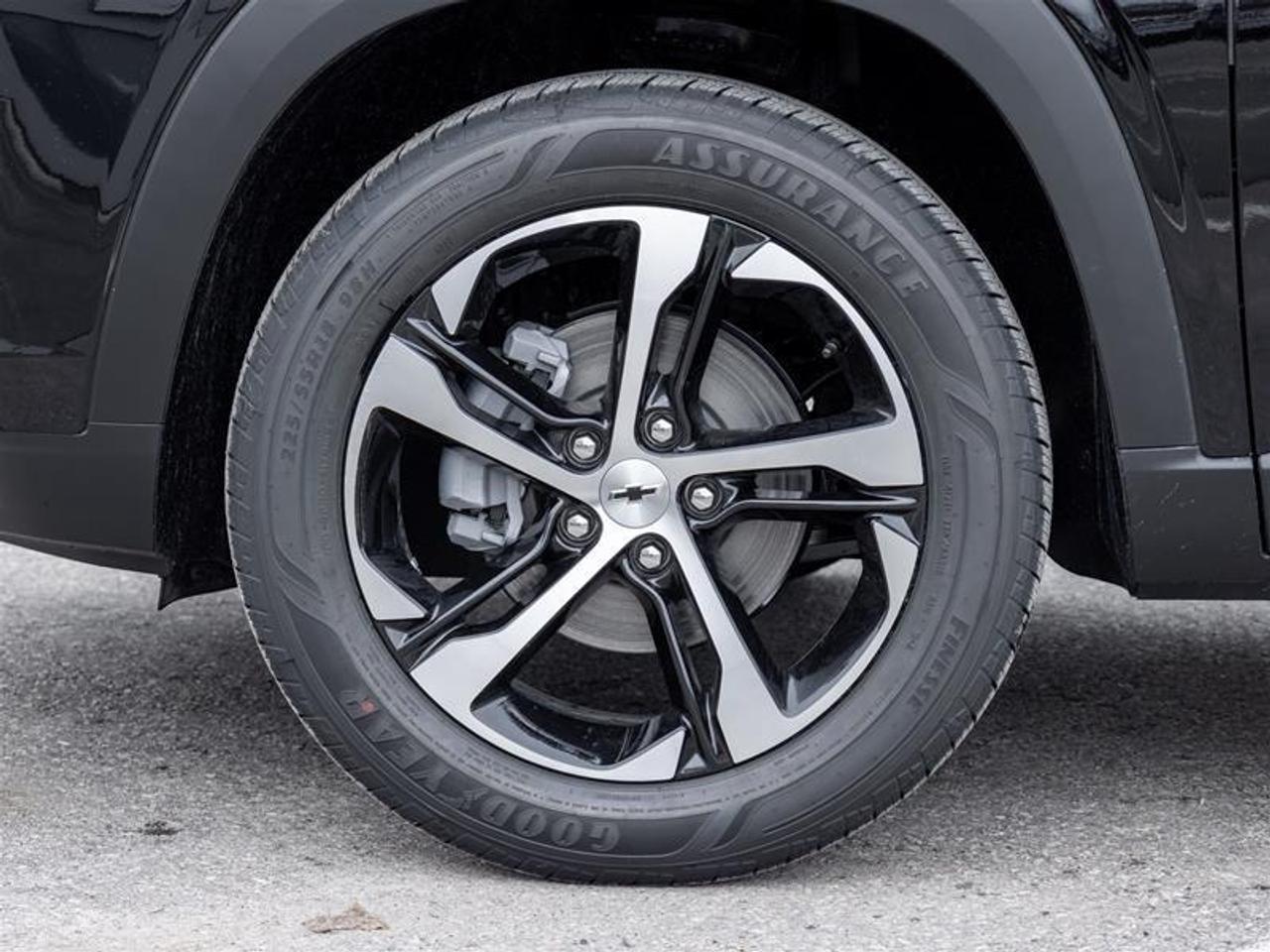 2026 Chevrolet Trax 1RS 4dr Front-Wheel Drive Photo3