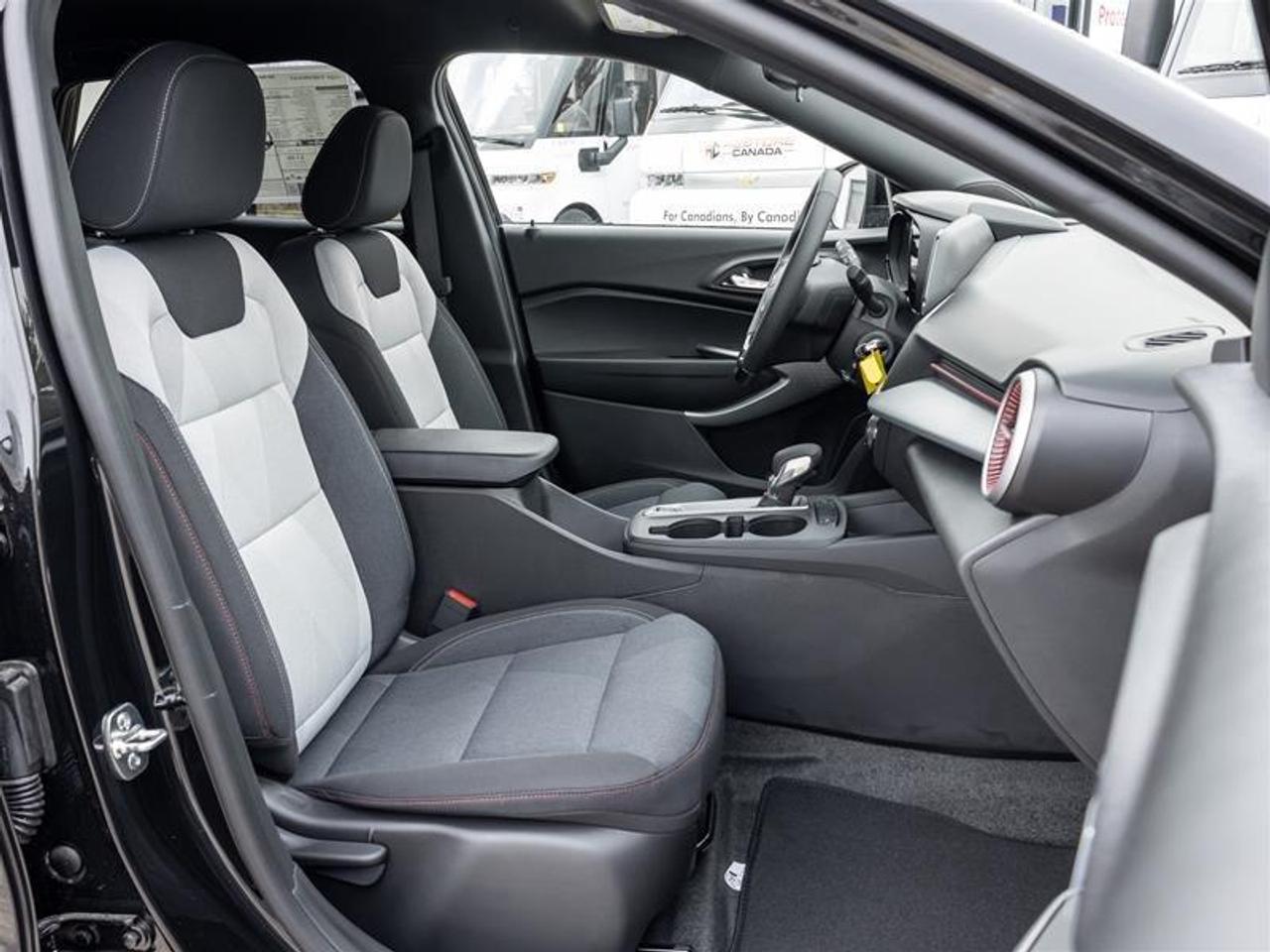 2026 Chevrolet Trax 1RS 4dr Front-Wheel Drive Photo