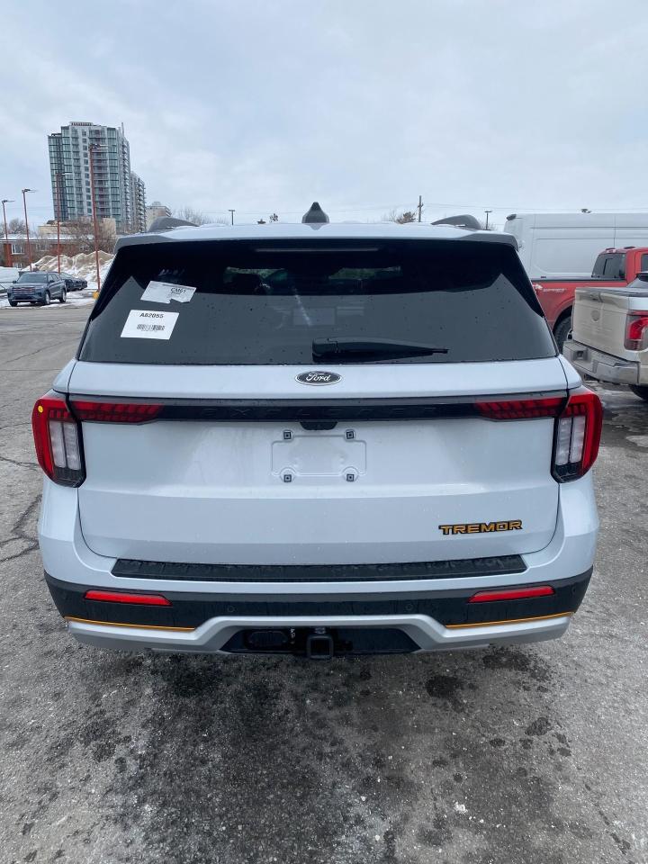 2026 Ford Explorer Tremor 4dr 4x4 Photo4