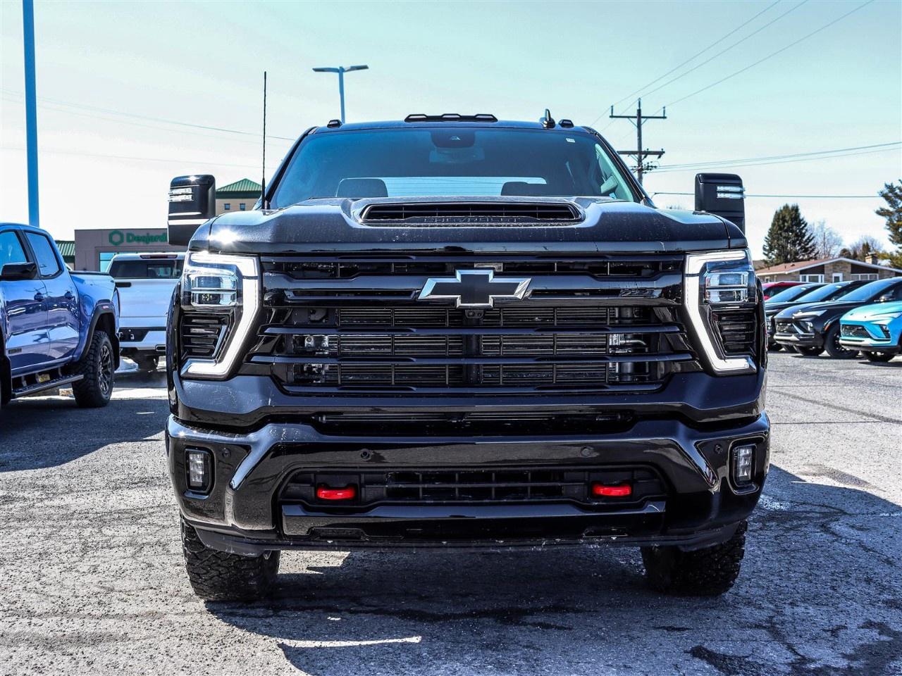 2026 Chevrolet SILVERADO 2500HD 4WD Crew Cab Standard Box LT Photo