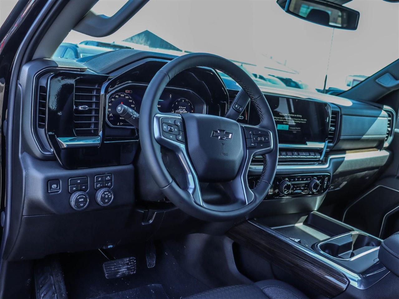 2026 Chevrolet SILVERADO 2500HD 4WD Crew Cab Standard Box LT Photo