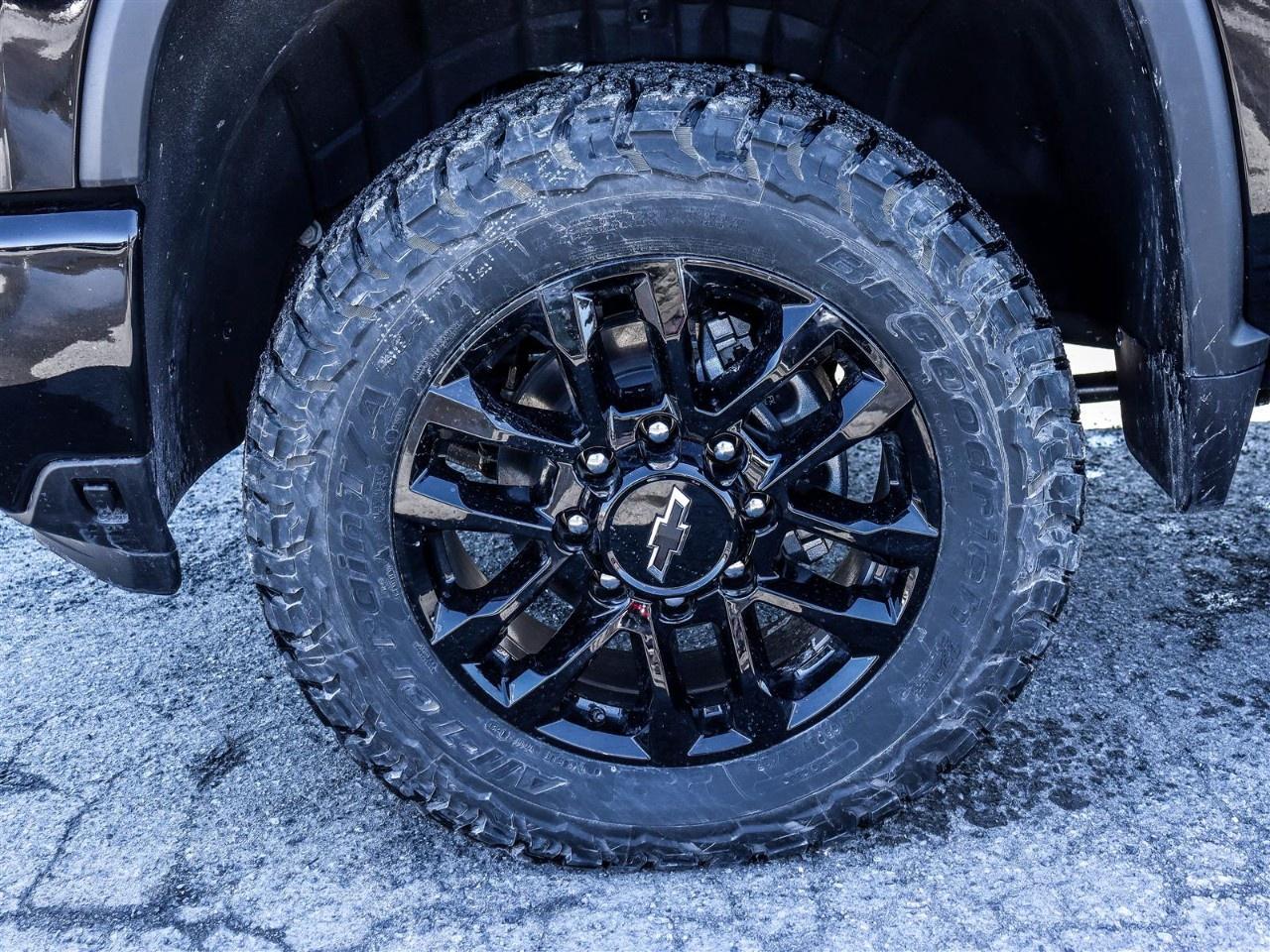 2026 Chevrolet SILVERADO 2500HD 4WD Crew Cab Standard Box LT Photo