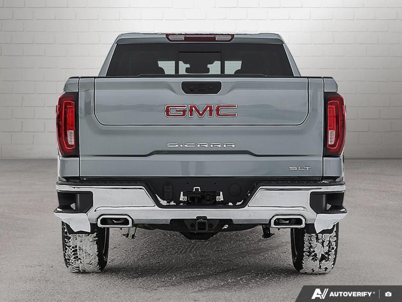 2026 GMC Sierra 1500 Crew Cab Short Box 4-Wheel Drive SLT Photo