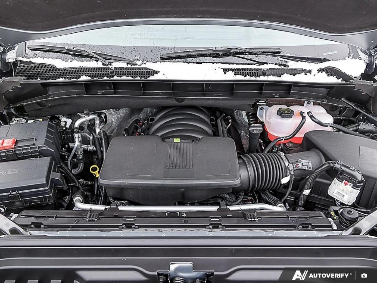 2026 GMC Sierra 1500 Crew Cab Short Box 4-Wheel Drive SLT Photo