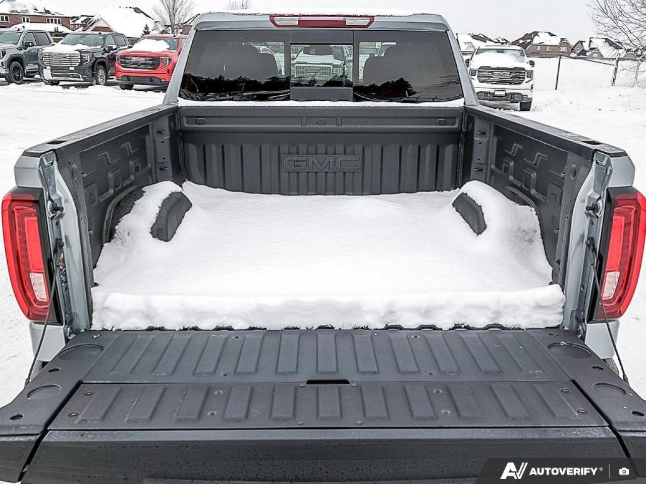 2026 GMC Sierra 1500 Crew Cab Short Box 4-Wheel Drive SLT Photo