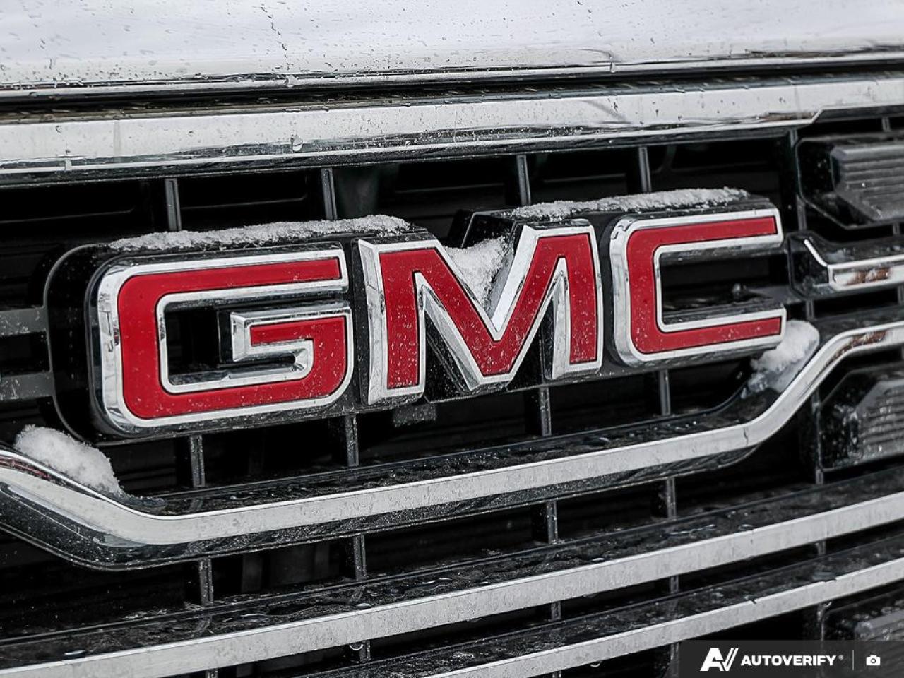 2026 GMC Sierra 1500 Crew Cab Short Box 4-Wheel Drive SLT Photo