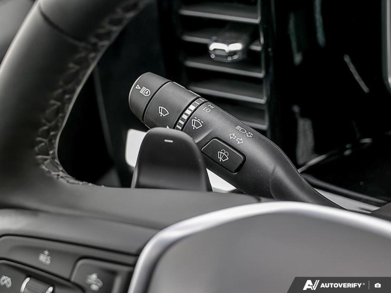 2026 GMC Sierra 1500 Crew Cab Short Box 4-Wheel Drive SLT Photo