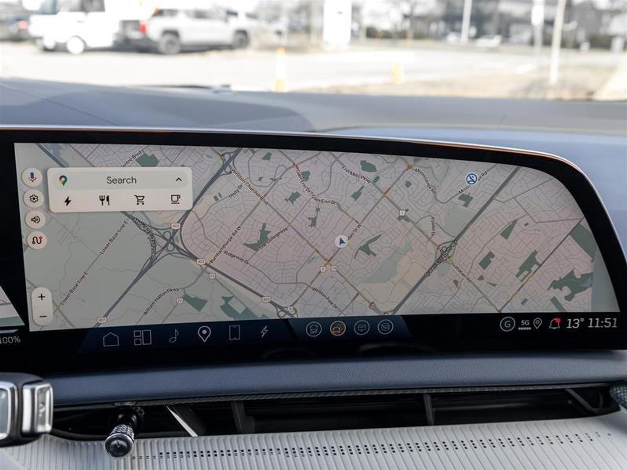 2026 Cadillac OPTIQ Premium Luxury 4dr Photo