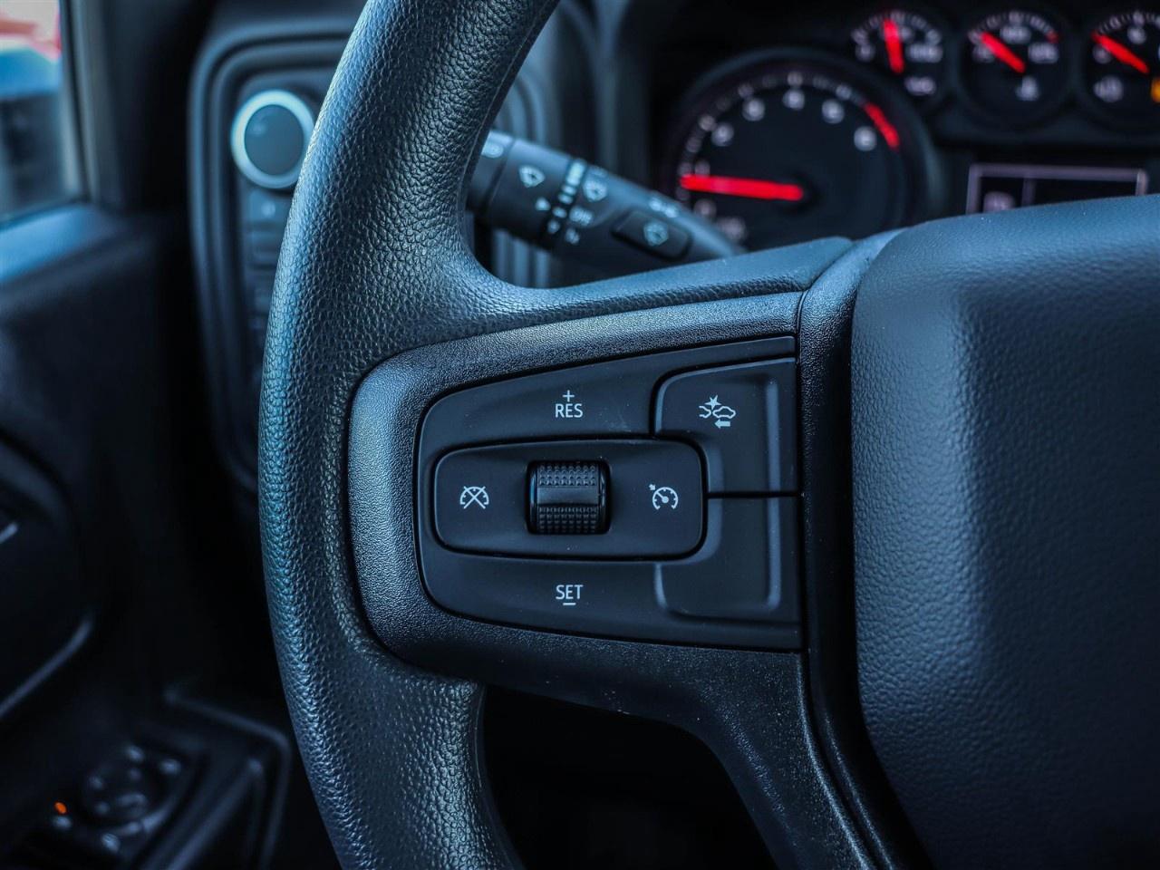 2026 Chevrolet SILVERADO 2500HD 4WD Crew Cab Standard Box Custom Photo