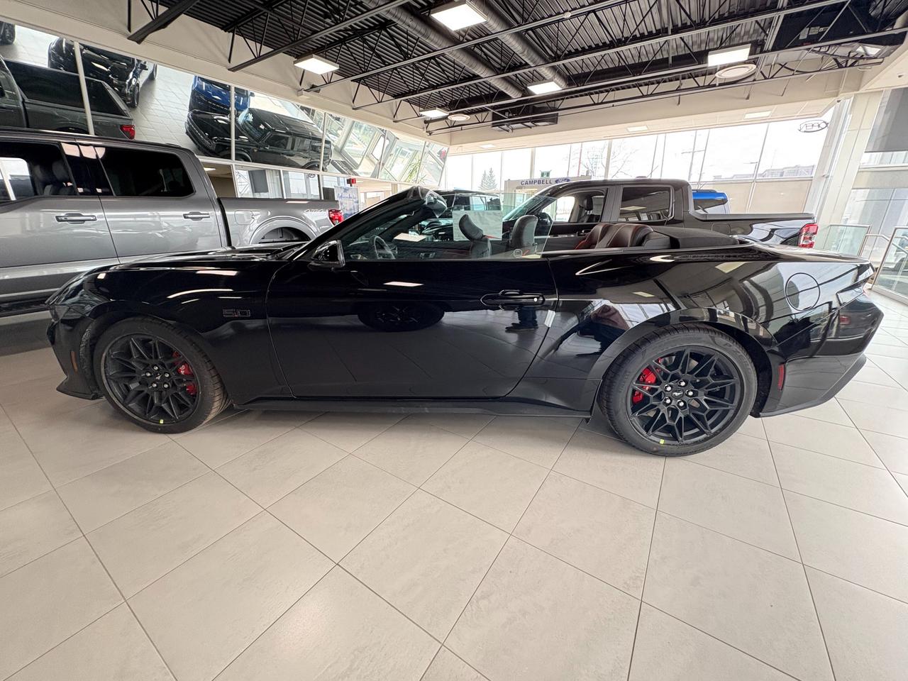 2026 Ford Mustang GT Premium 2dr Convertible Photo