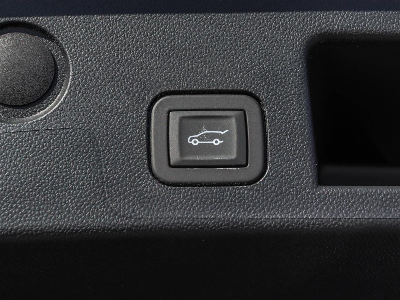 2026 Chevrolet Equinox AWD RS Photo