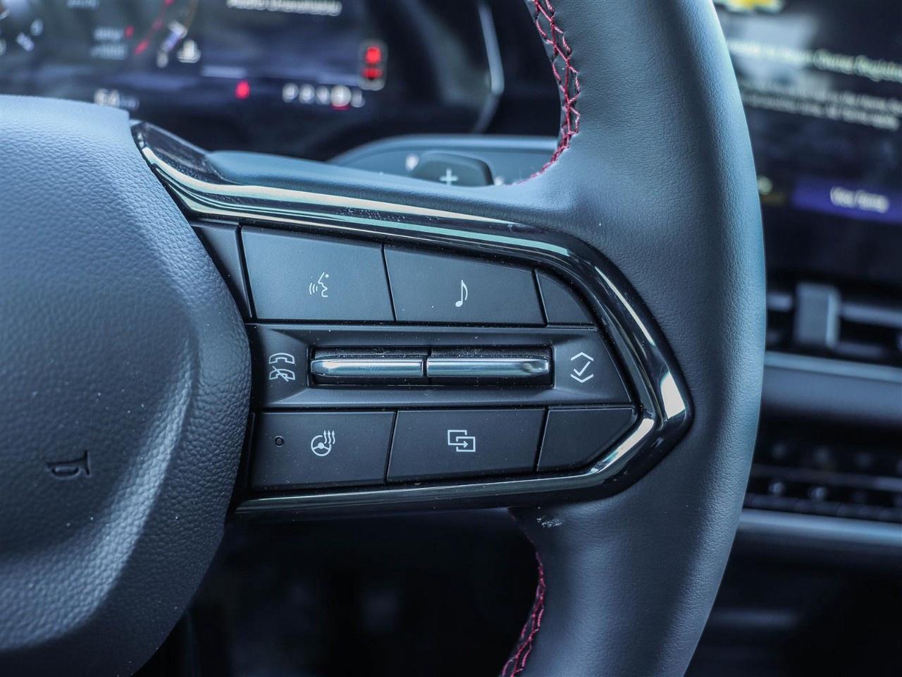 2026 Chevrolet Equinox AWD RS Photo