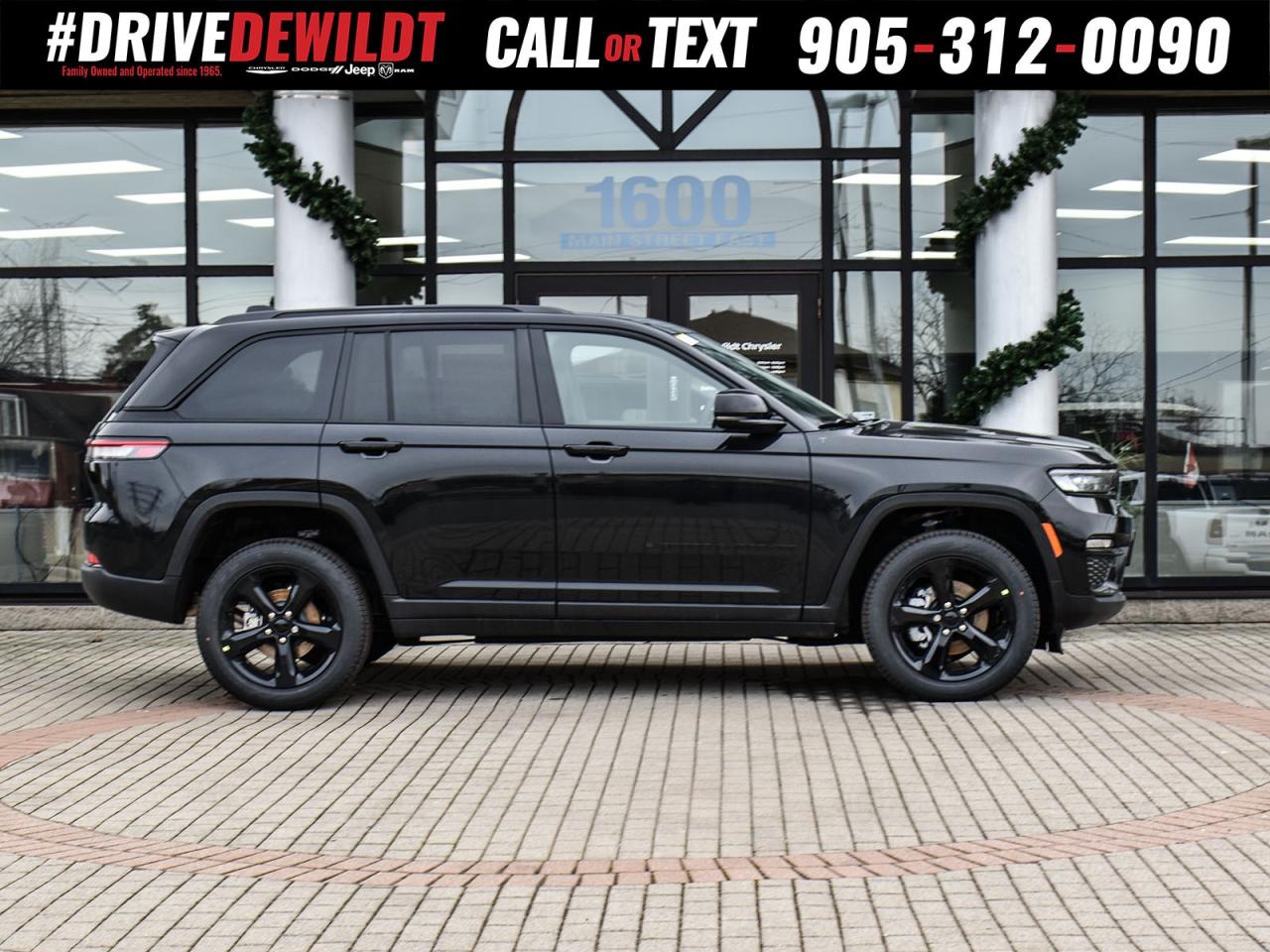 2025 Jeep Grand Cherokee LIMITED   BLACK APPEARANCE   NEW CAR RATES Photo