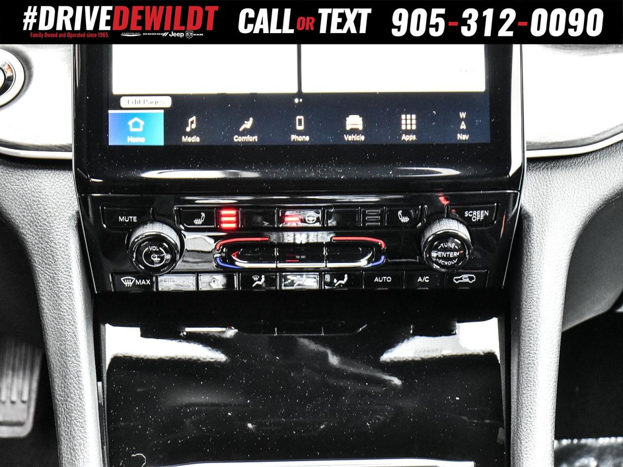 2025 Jeep Grand Cherokee LIMITED   BLACK APPEARANCE   NEW CAR RATES Photo