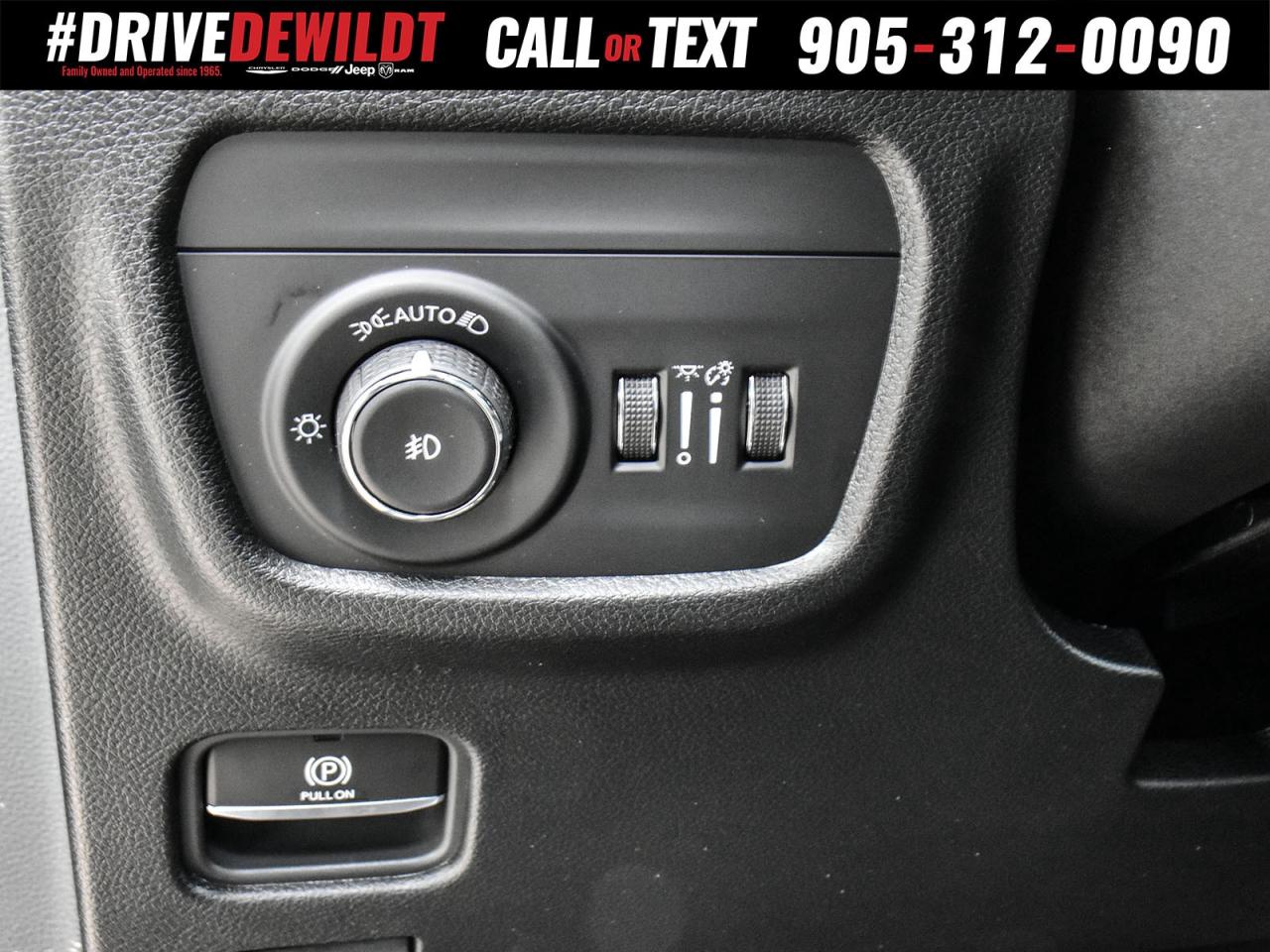 2025 Jeep Grand Cherokee LIMITED   BLACK APPEARANCE   NEW CAR RATES Photo