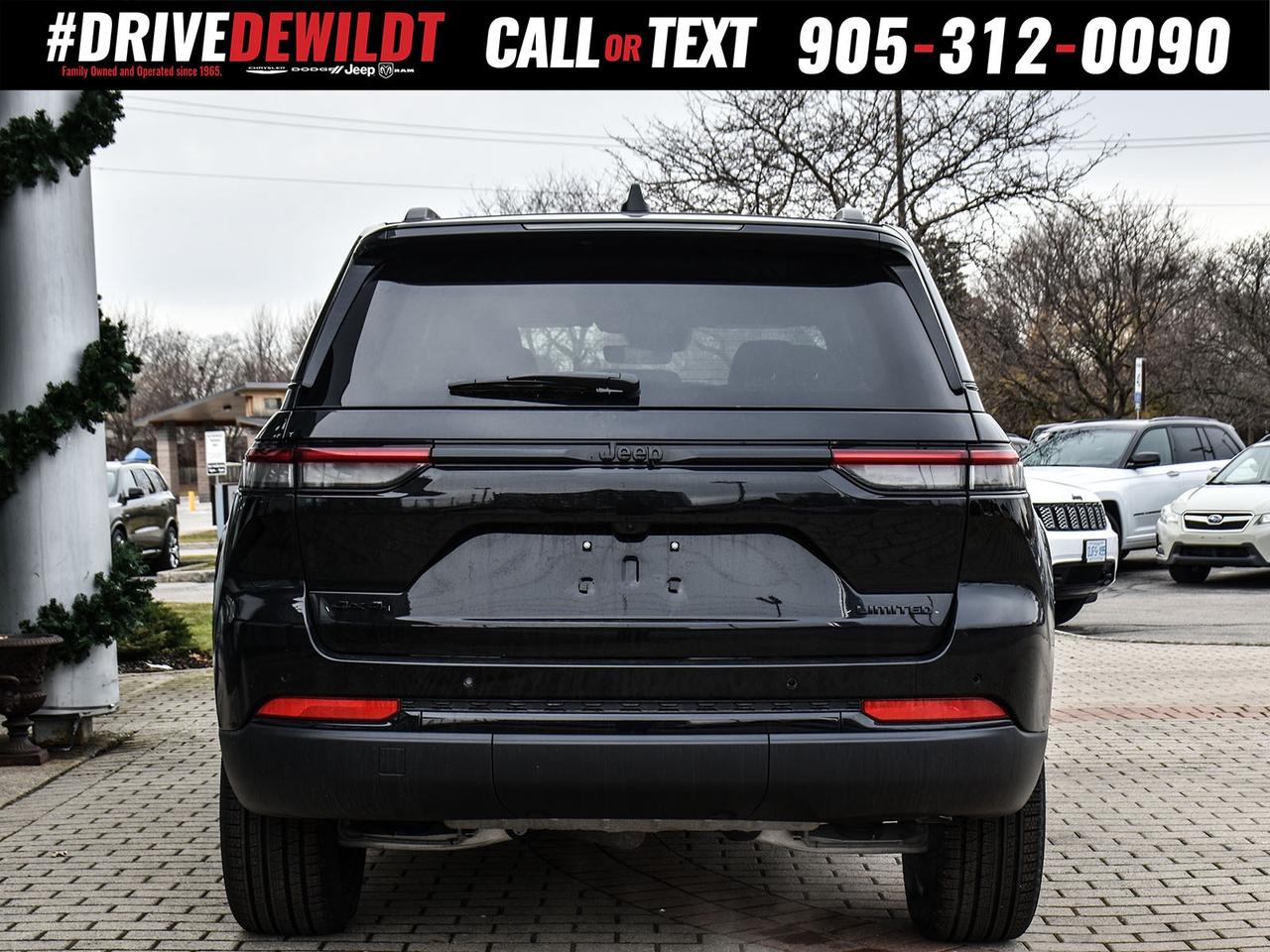 2025 Jeep Grand Cherokee LIMITED   BLACK APPEARANCE   NEW CAR RATES Photo