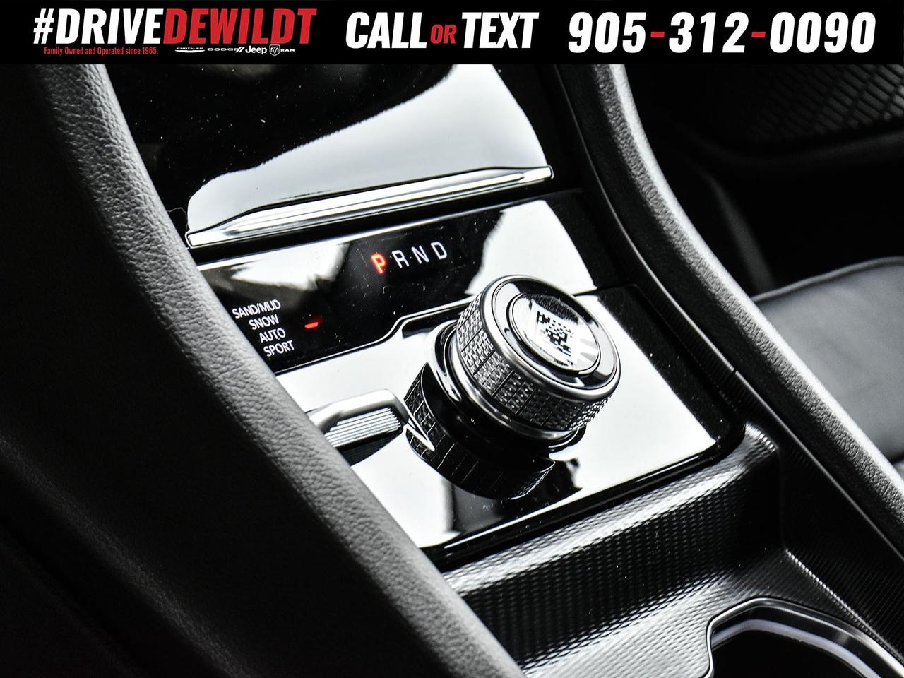 2025 Jeep Grand Cherokee LIMITED   BLACK APPEARANCE   NEW CAR RATES Photo