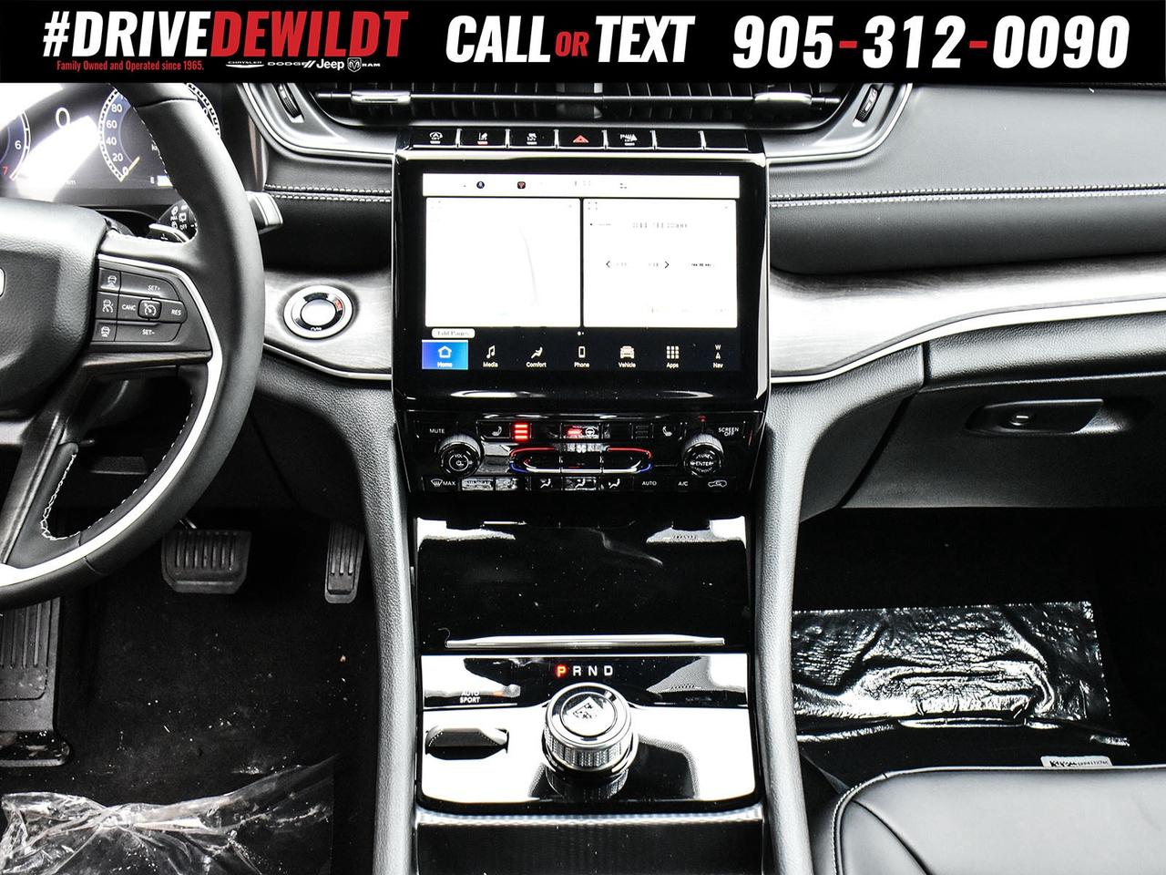 2025 Jeep Grand Cherokee LIMITED   BLACK APPEARANCE   NEW CAR RATES Photo