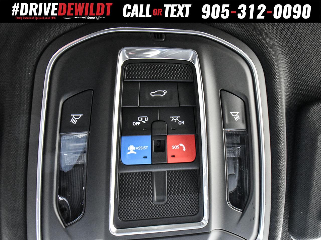 2025 Jeep Grand Cherokee LIMITED   BLACK APPEARANCE   NEW CAR RATES Photo