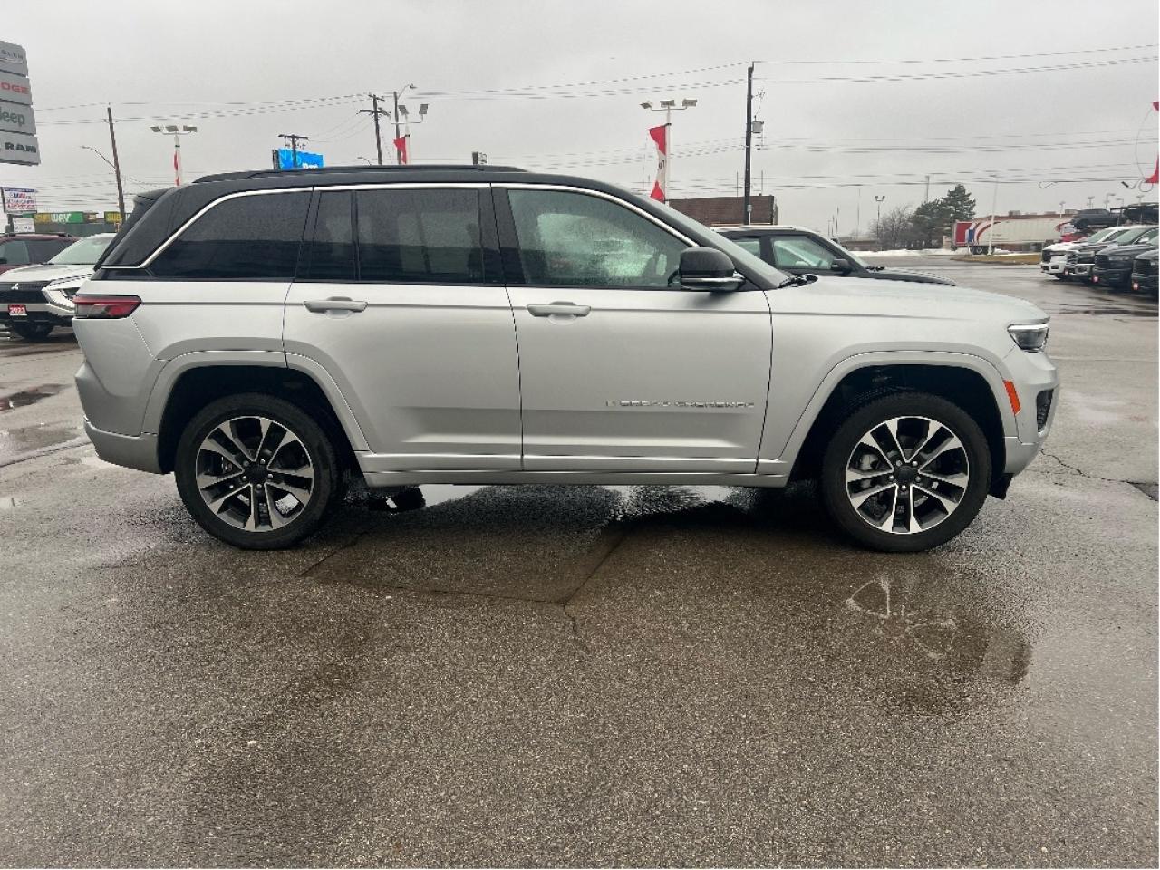 2025 Jeep Grand Cherokee Overland 4x4 V6 *Demonstrator *SUN *NAVI *TOW Photo