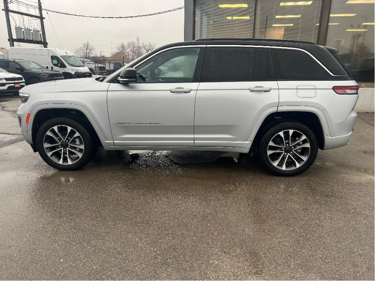 2025 Jeep Grand Cherokee Overland 4x4 V6 *Demonstrator *SUN *NAVI *TOW Photo