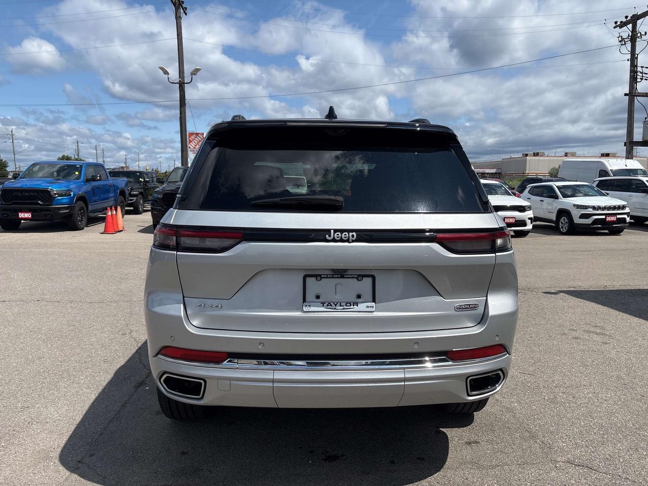 2025 Jeep Grand Cherokee Overland 4x4 V6 *SEAT MASSAGE *SUN *NAVI *TOW Photo