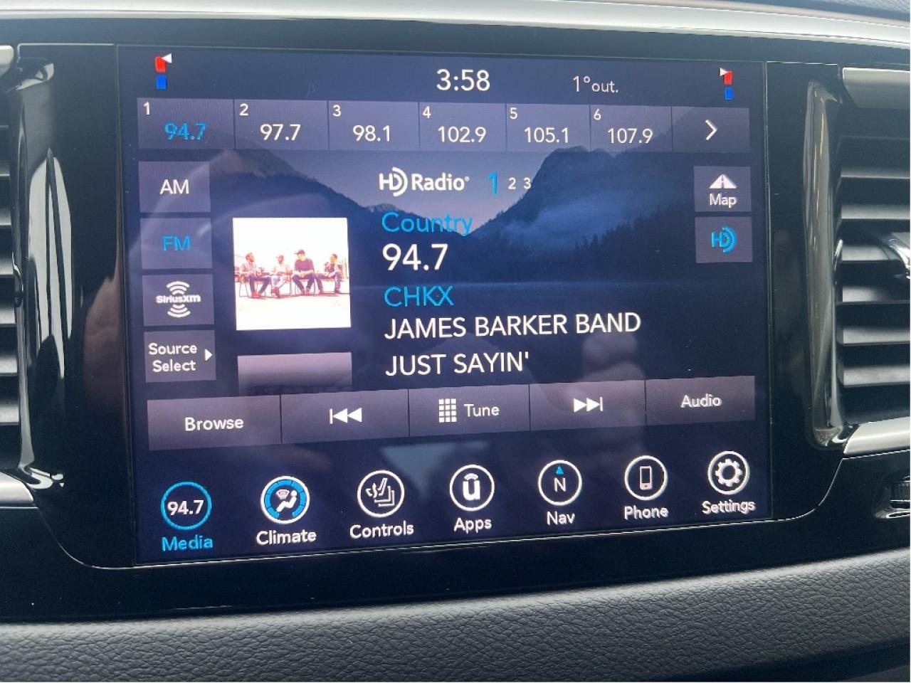 2020 Chrysler Pacifica LX V6 7-Passenger *NAVI *HEATED SEATS *POWER DOORS Photo