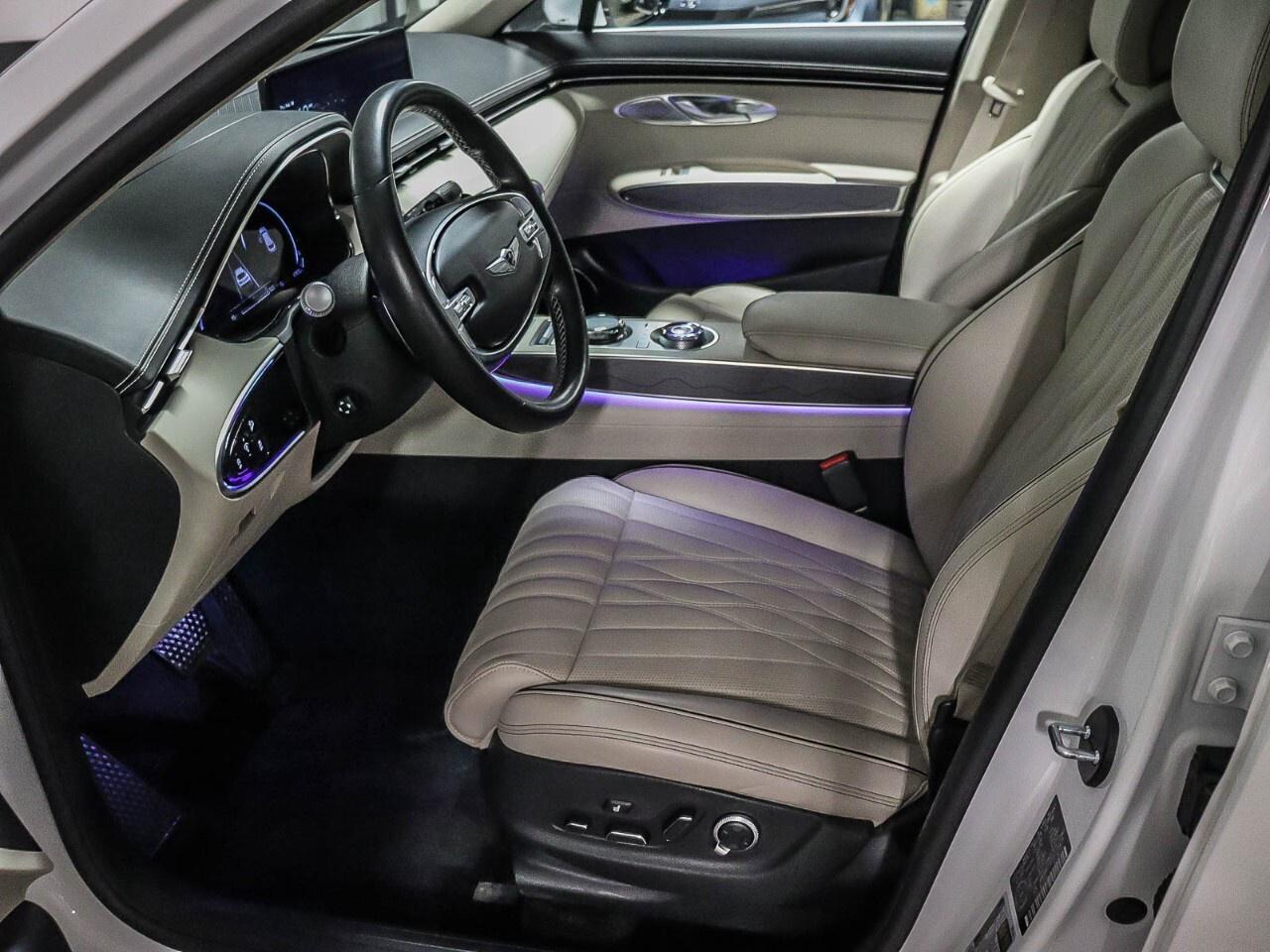 2024 Genesis GV70 2.5T Prestige AWD Photo