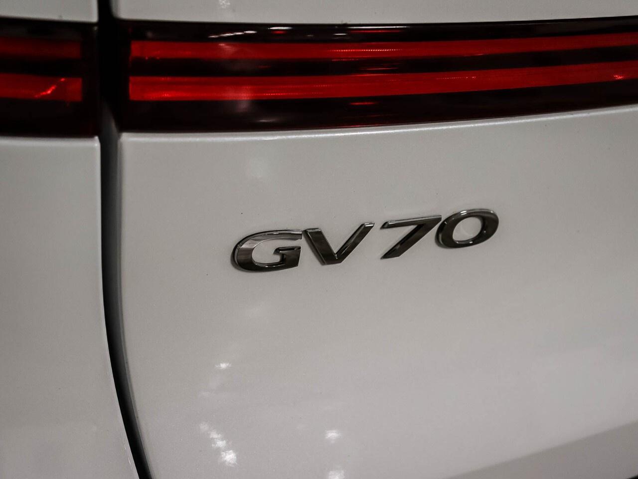 2024 Genesis GV70 2.5T Prestige AWD Photo