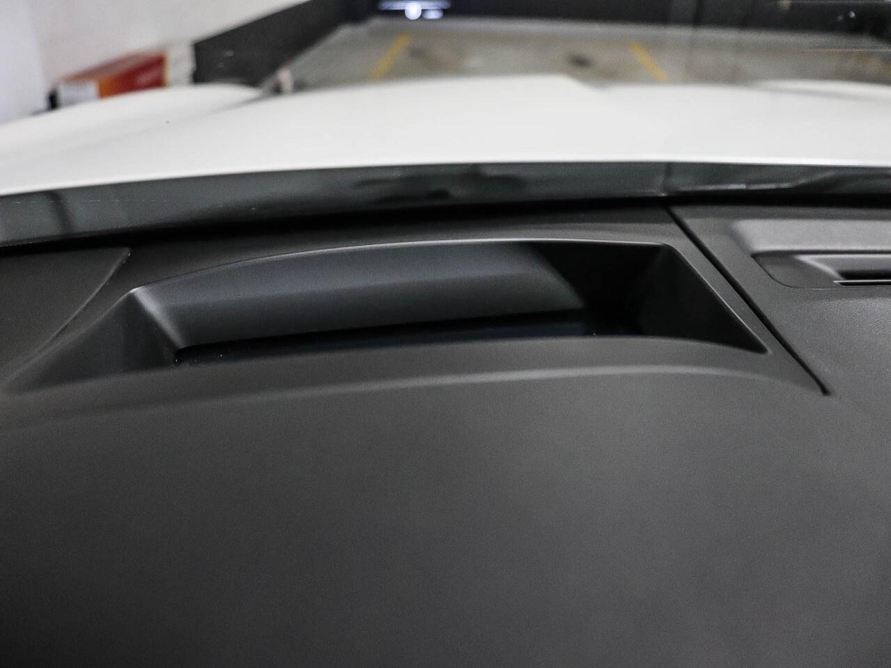 2024 Genesis GV70 2.5T Prestige AWD Photo