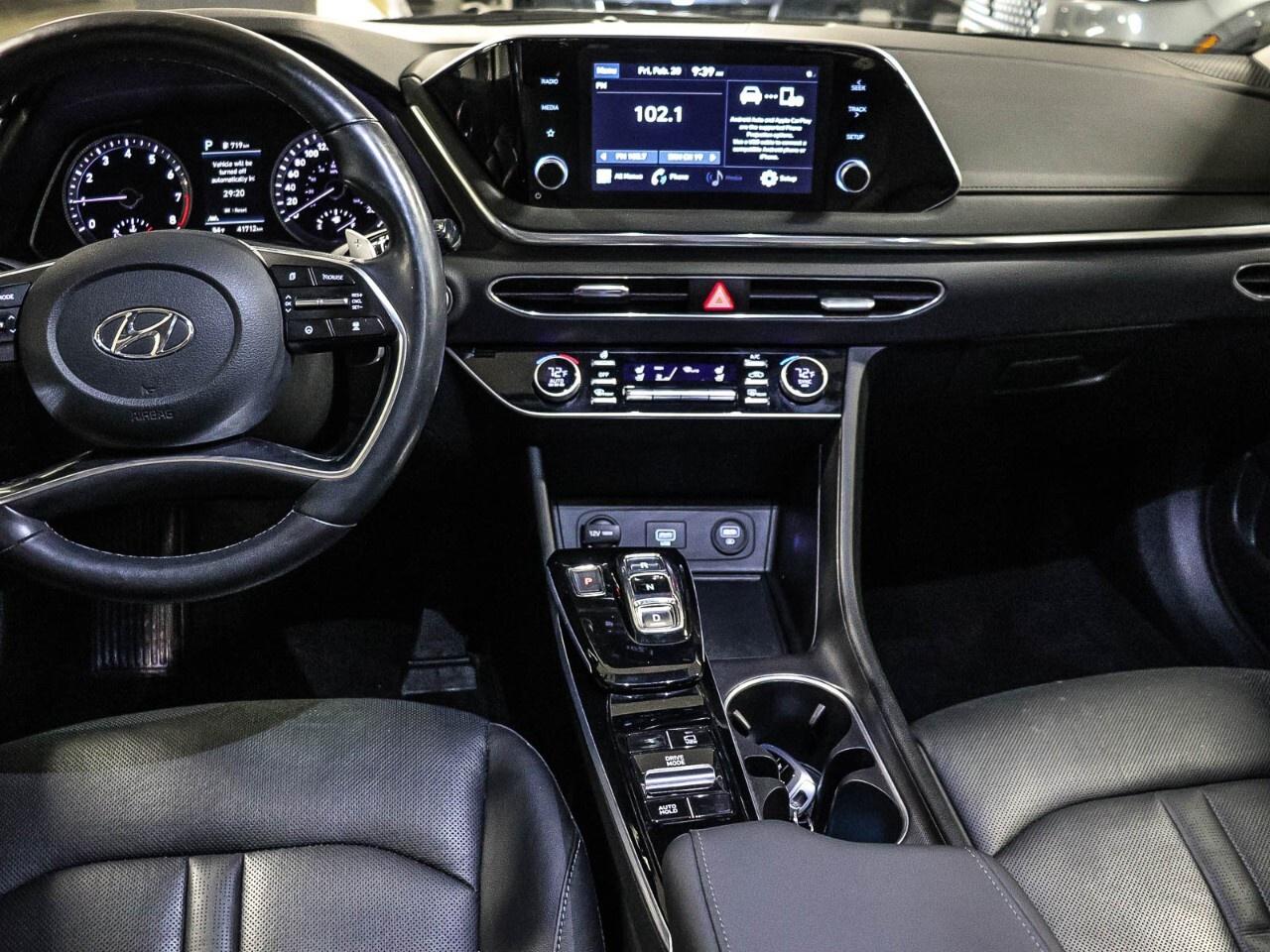 2020 Hyundai Sonata 1.6T LUXURY Photo