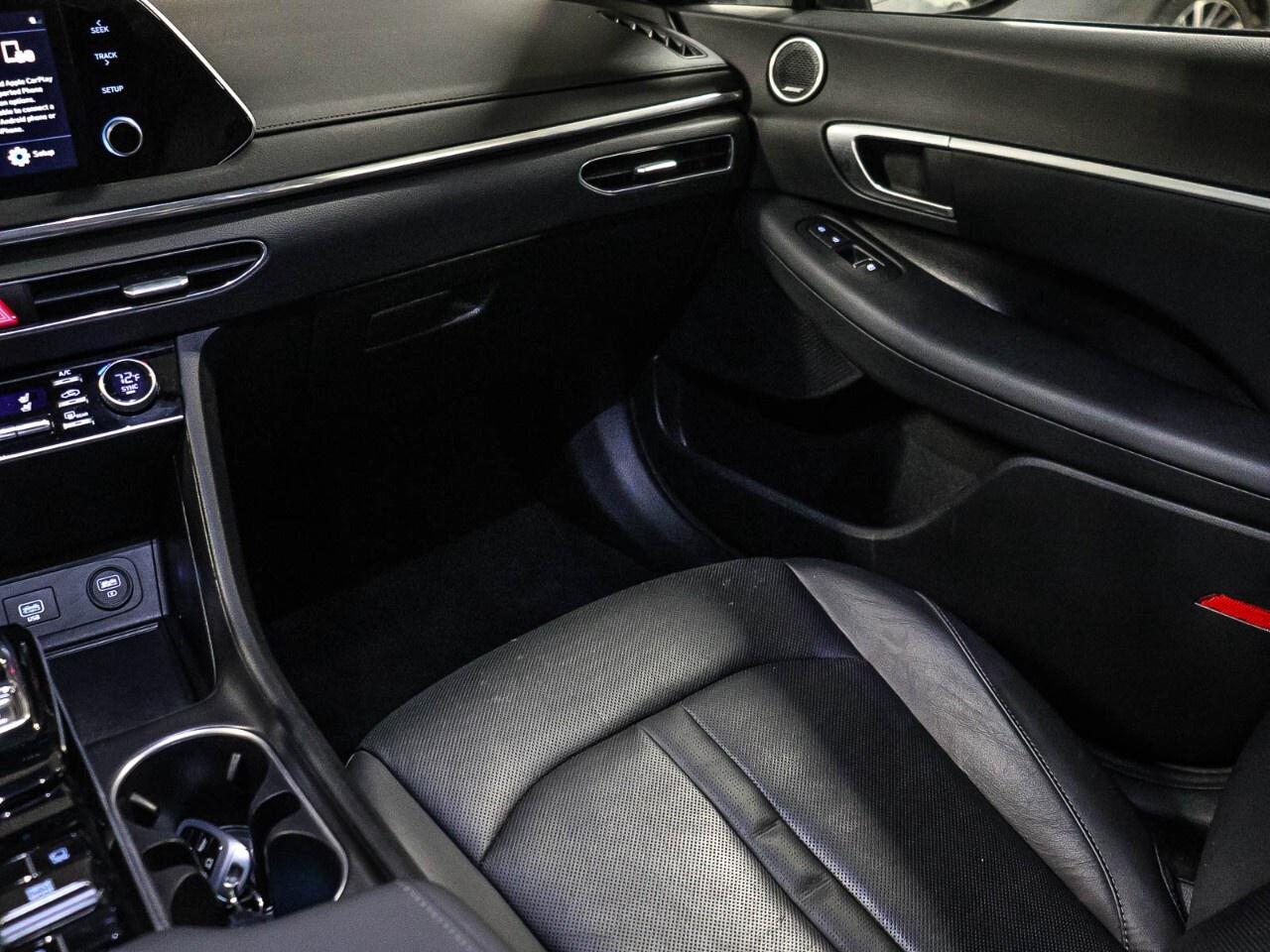 2020 Hyundai Sonata 1.6T LUXURY Photo