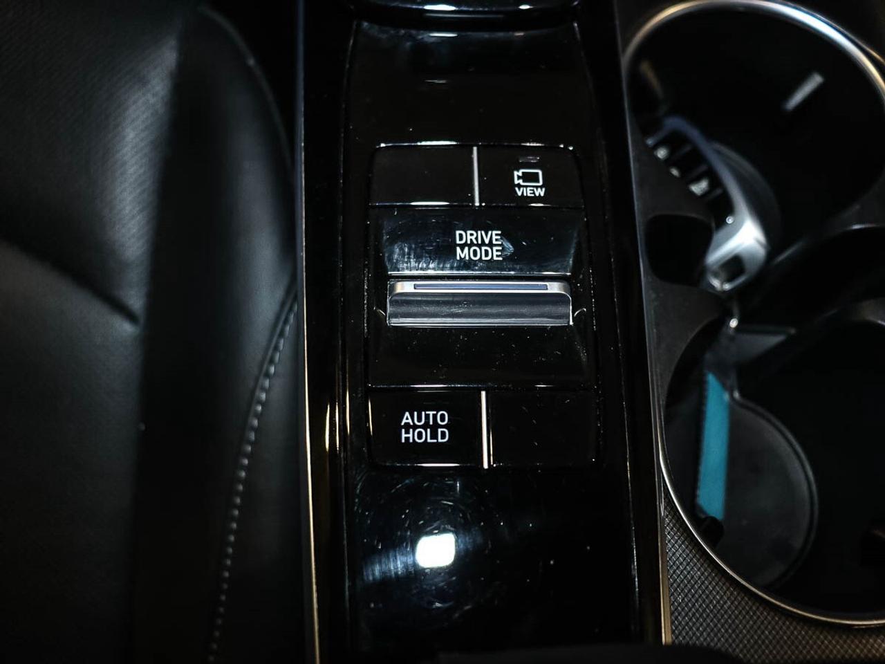 2020 Hyundai Sonata 1.6T LUXURY Photo