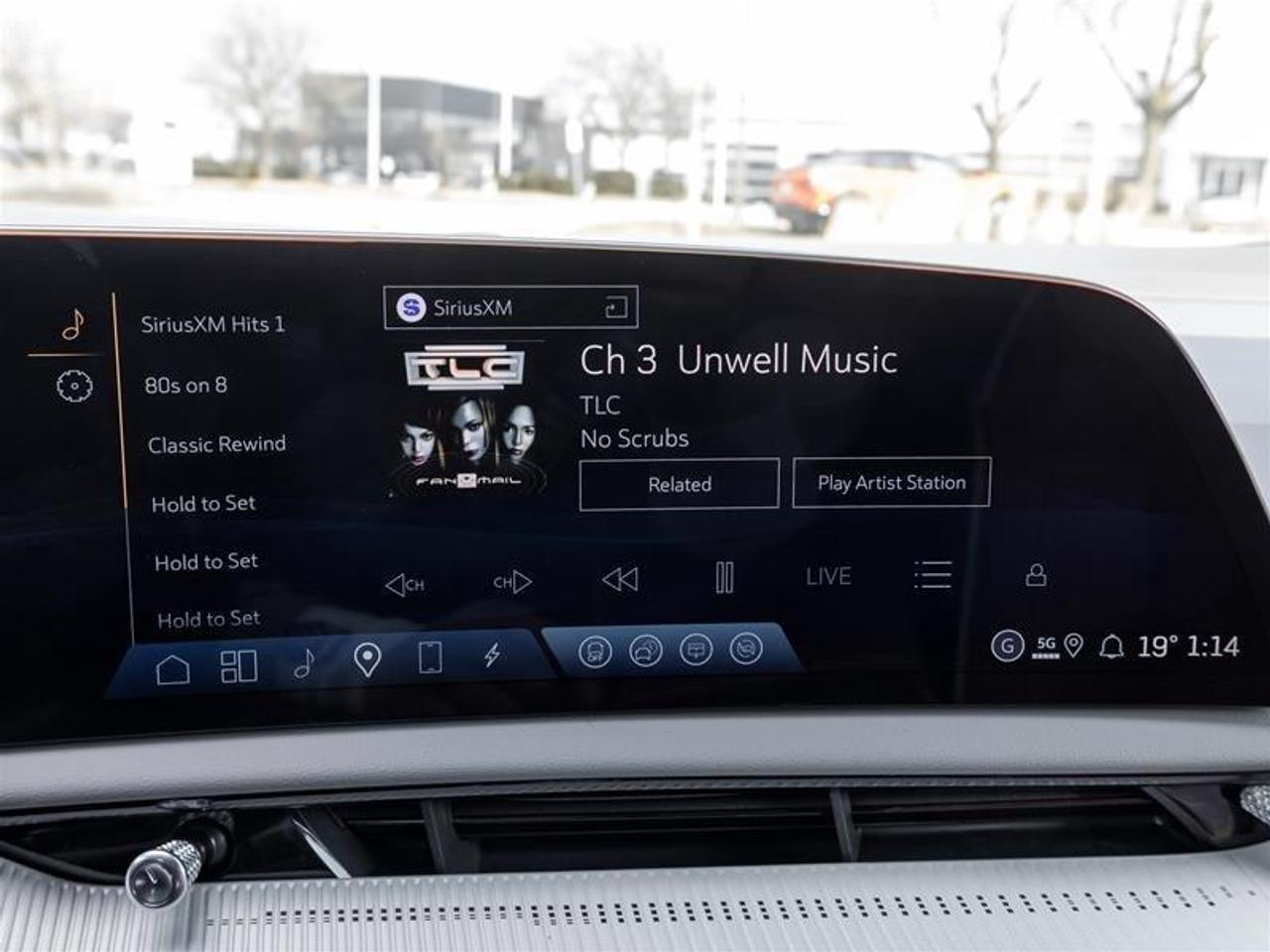 2026 Cadillac OPTIQ Premium Sport 4dr Photo