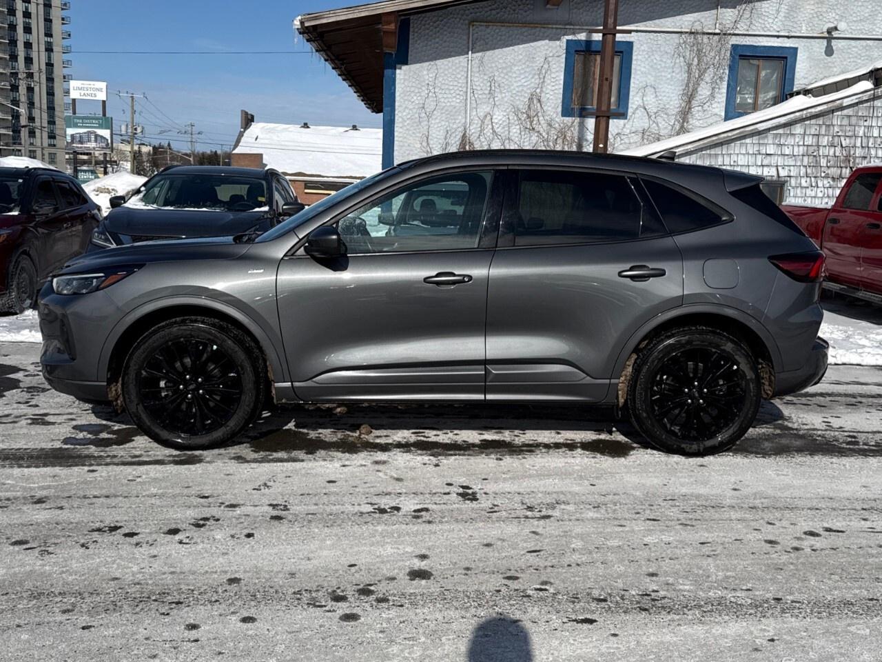 2024 Ford Escape ST-ELITE   HYBRID   AWD Photo