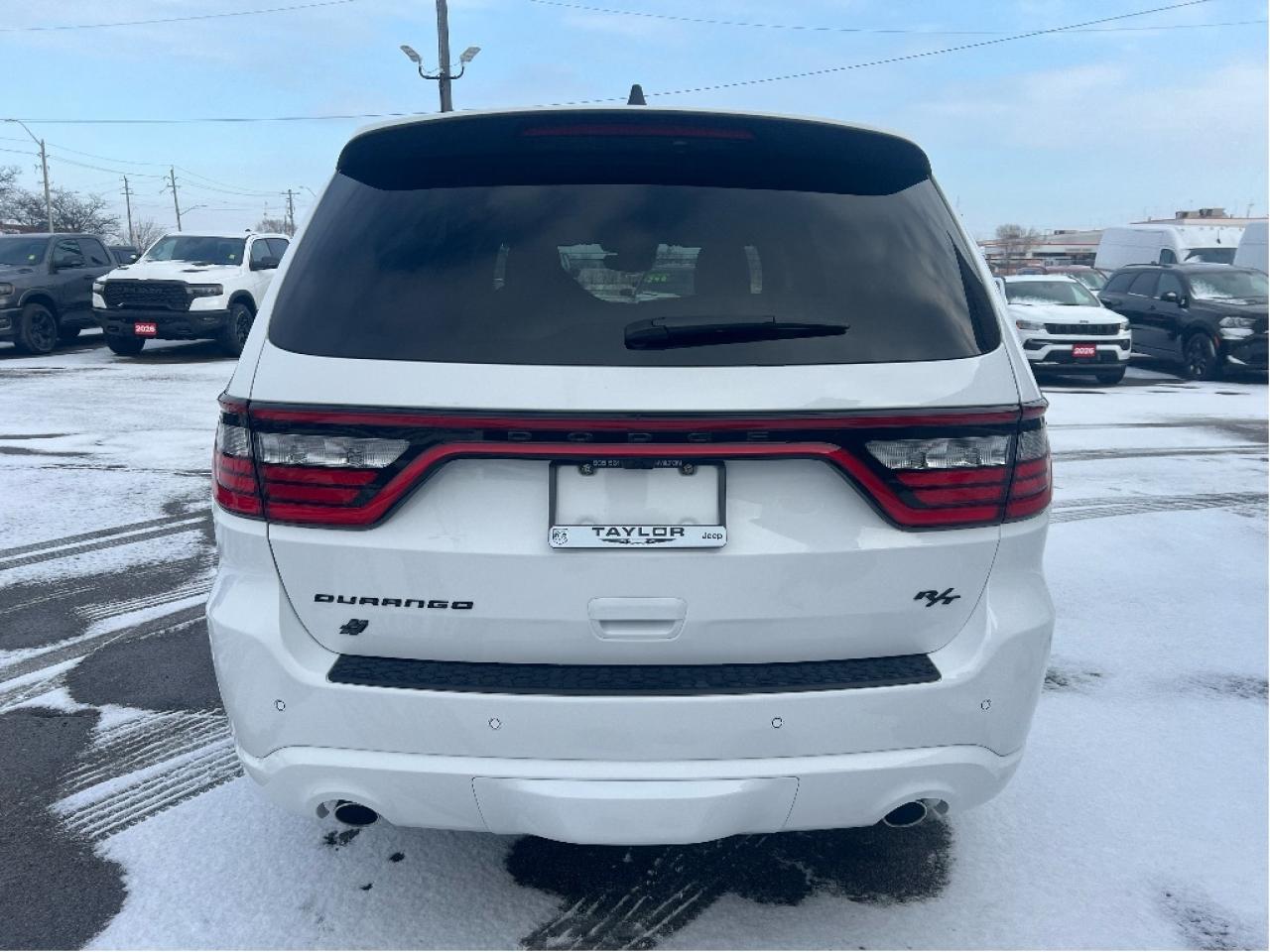 2025 Dodge Durango R-T AWD 5.7L V8 *SUN *NAVI *LTHR *SNOW TIRES Photo