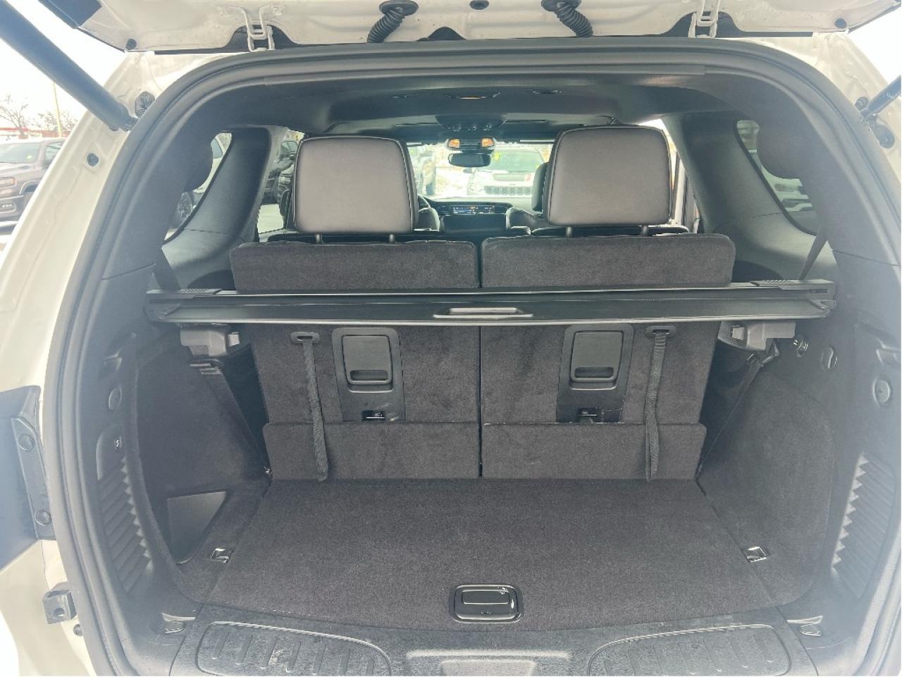 2025 Dodge Durango R-T AWD 5.7L V8 *SUN *NAVI *LTHR *SNOW TIRES Photo